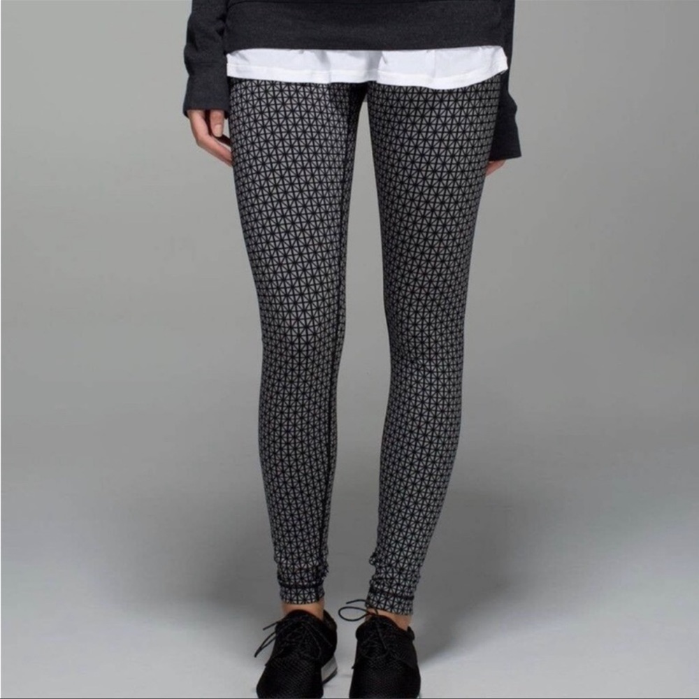Lululemon Black & Gray Geometric Pattern Wonder Under Leggings size 4
